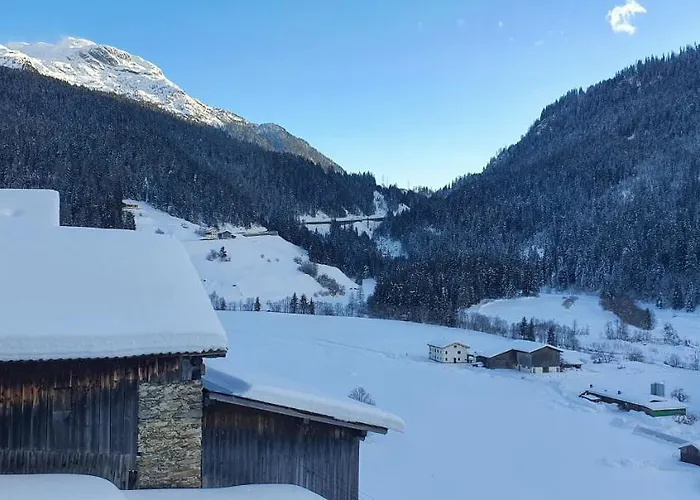 Piz D'err Bed & Breakfast 3*