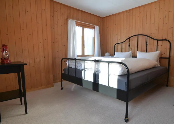 Piz D'err Bed and breakfast Tinzen